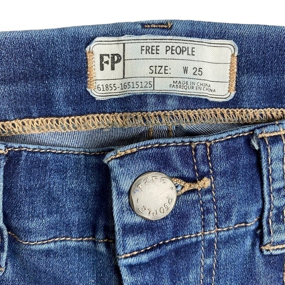Free People Medium Wash Skinny Jeans Size W25. - Picture 11 of 11